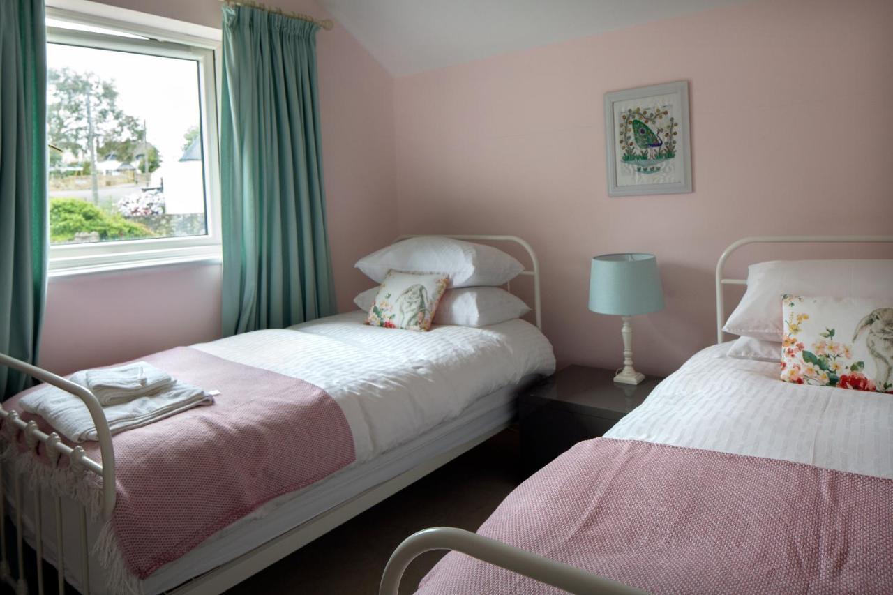Mounvaud Lodge Stradbally  エクステリア 写真